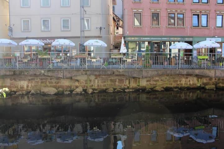 Moderne Wohnung Schwarzwald - In Bester Lage Direkt Am Fluss バート・ヴィルトバート エクステリア 写真
