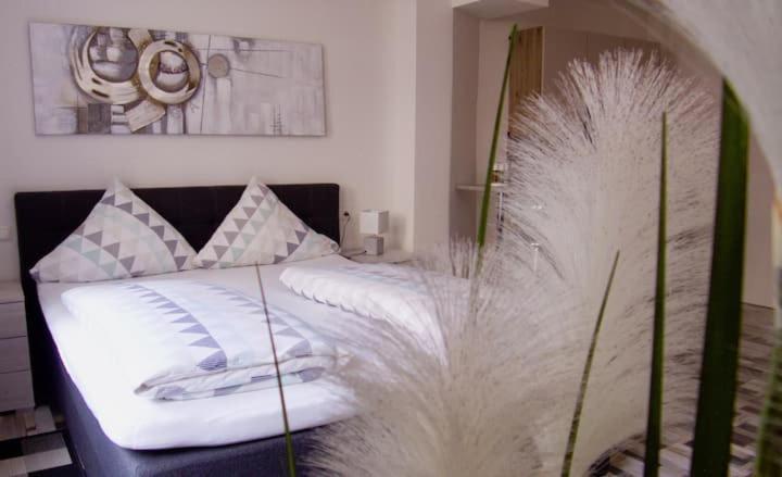 Moderne Wohnung Schwarzwald - In Bester Lage Direkt Am Fluss バート・ヴィルトバート エクステリア 写真